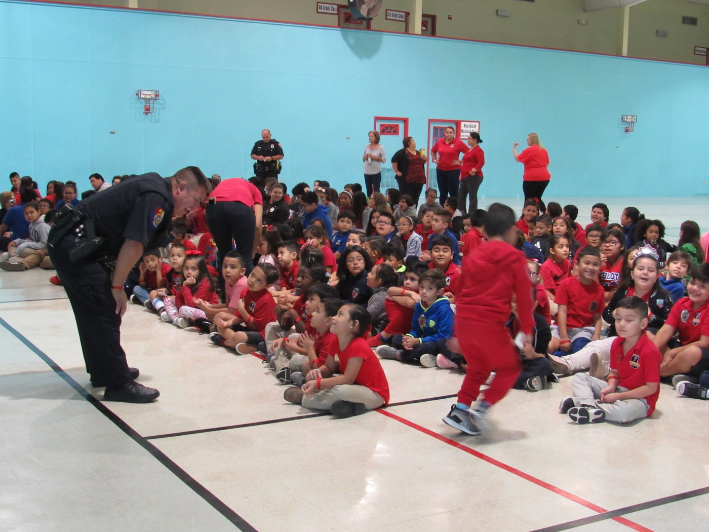 Edinburg Classical Academy Builds Positive Relationship with Local Police Department